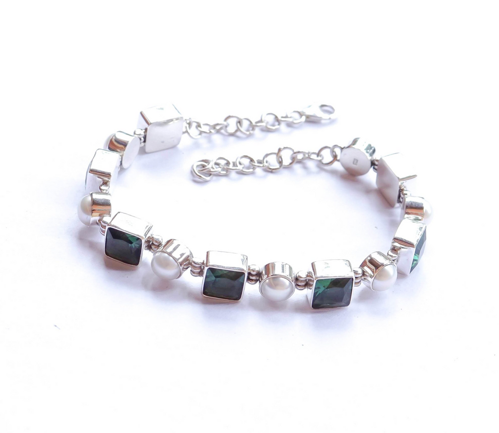 Green Quartz & Pearl Sterling Silver Bracelet