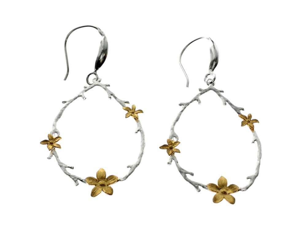 Gorgeous Teardrop Decorated Frame 18K Flash Gold Flower