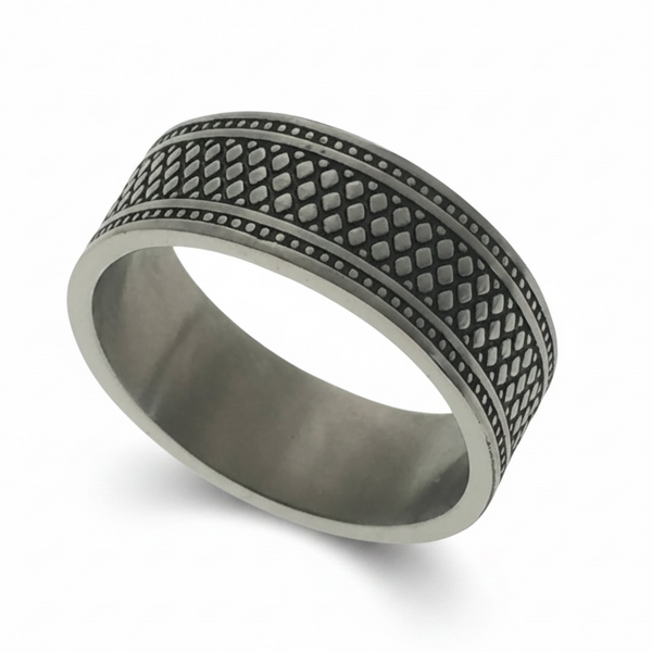 Stainless Steel Ring with Reptile Design