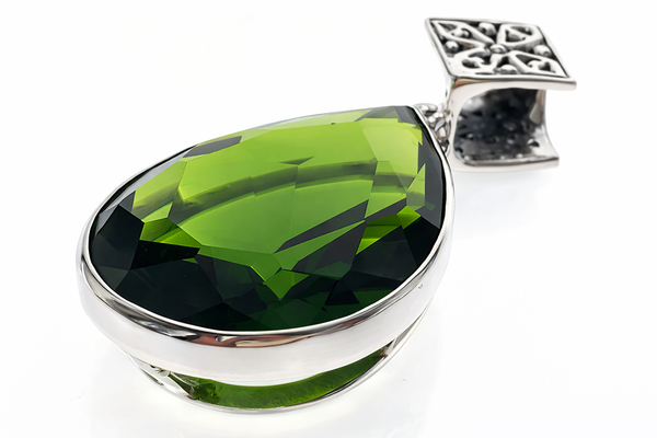 Peridot Like Teardrop .925 Sterling Silver Pendant