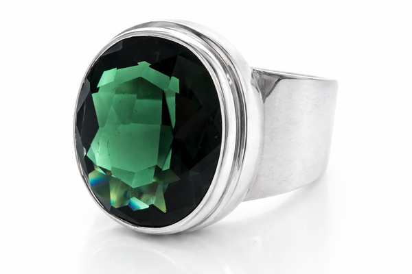 Green Quartz .925 Sterling Silver Ring