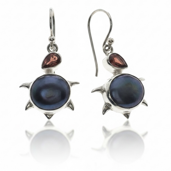 Garnet & Grey Biwa .925 Sterling Silver Earring