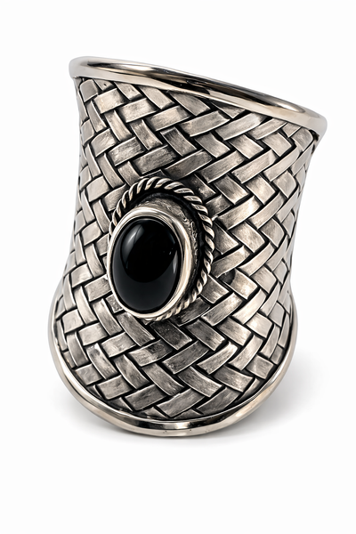 Onyx Weaved Shield .925 Sterling Silver Ring