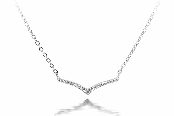 A Sterling Silver Cubic Zirconia Necklace