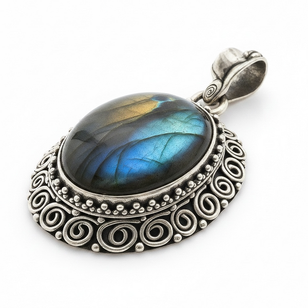 Labradorite Sterling Silver Pendant