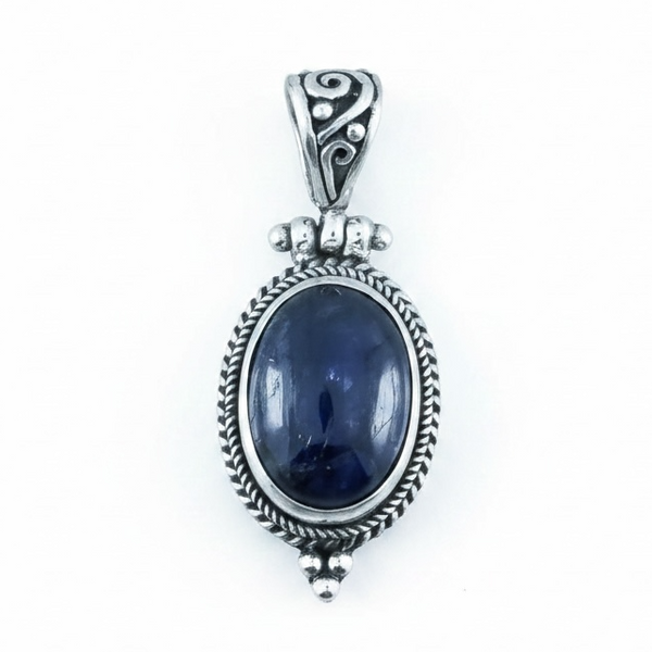 Kynite Sterling Silver Pendant