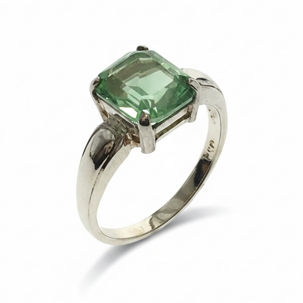 Green Stone Sterling Silver Ring