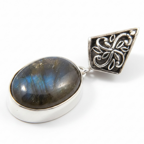 Labradorite Sterling Silver Pendant