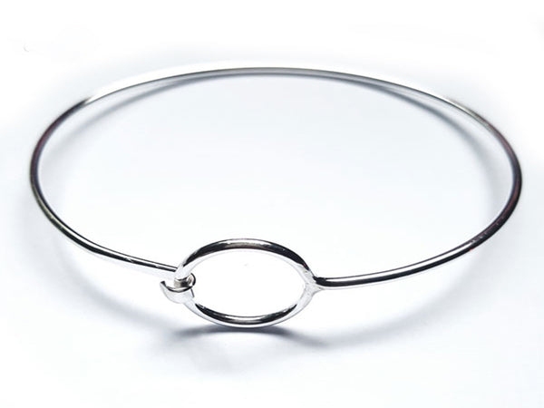 Wire Circle Catch Sterling Silver Bangle - Essentially Silver Jewelry