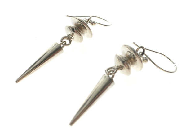 Ringed Top Pointed Sterling silver .925 Earring