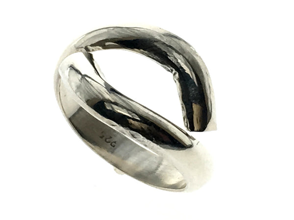 Handshake .925 Sterling Silver Ring - Essentially Silver Jewelry