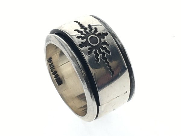 Sun design .925 sterling silver spinning ring - Essentially Silver Jewelry