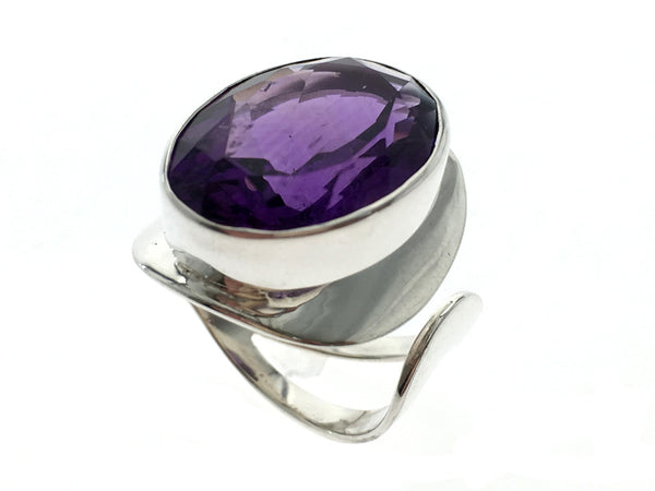 Amethyst Oval Large Sterling Silver Ring - Essentially Silver Jewelry